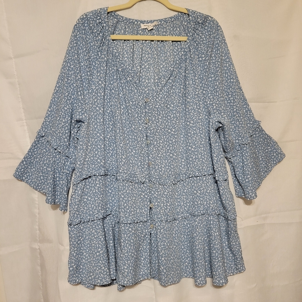 Beach Lunch Lounge Blue Floral Button-Down Dress